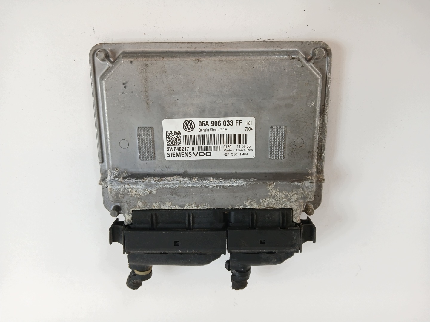 SEAT LEON II 1.6 control unit of the engine computer 06A906033FF