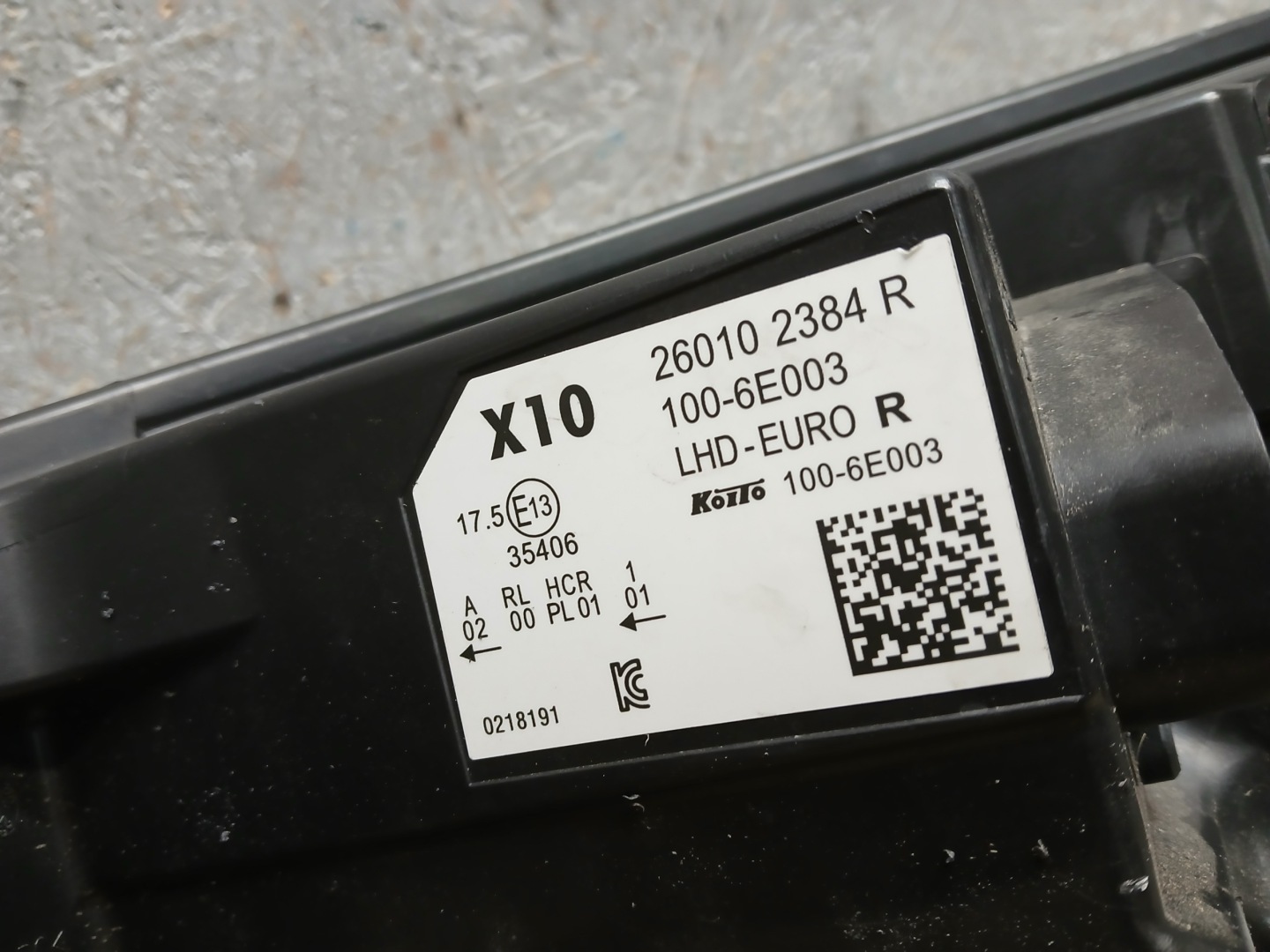 light front right RENAULT ZOE LIFT FULL LED 26010 2384R
