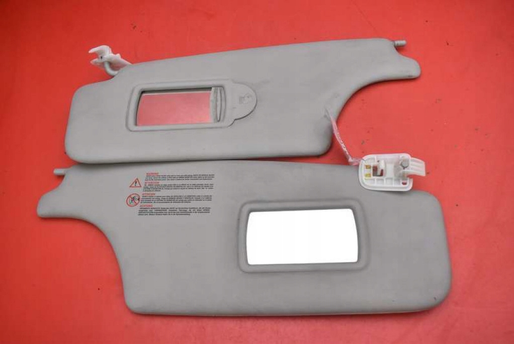 Blende Abdeckung PRZECIWSLONECZNA EU RENAULT MODUS 04-07