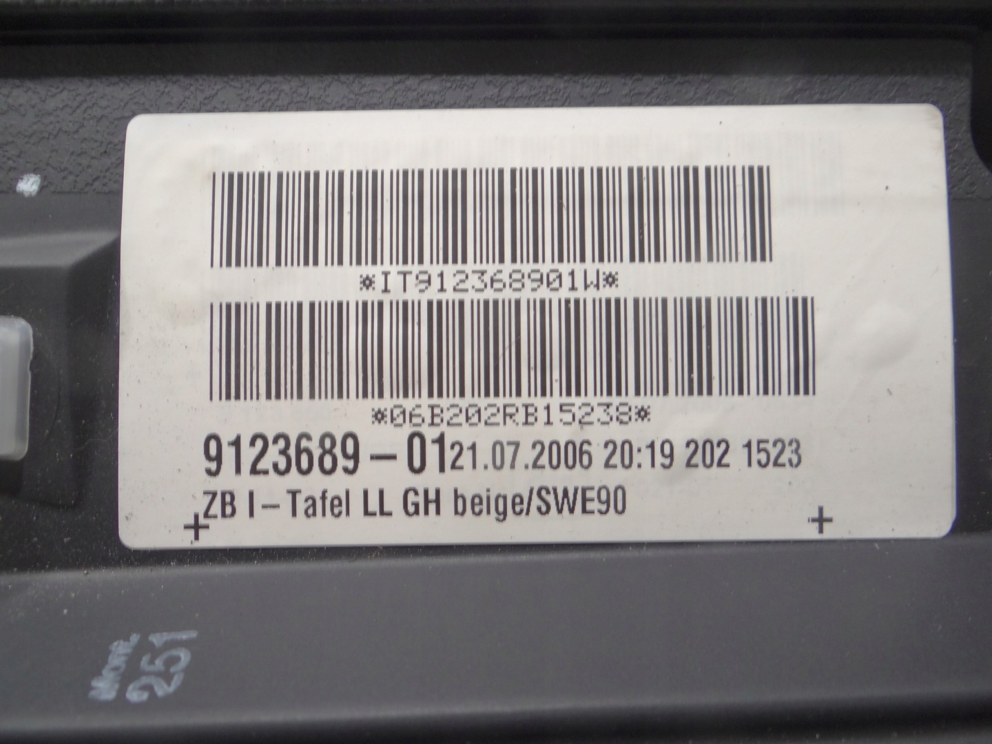 armatura BMW E60 E61 EU START STOP