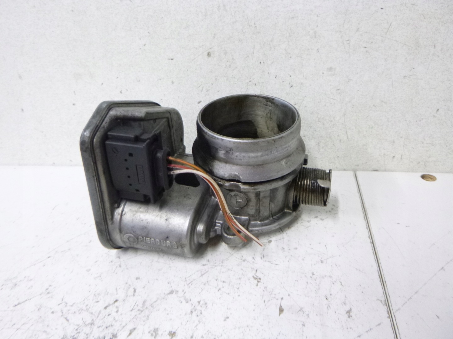 throttle flap air BMW 1 E87 E81 E90 2.0D 780437301 OE 2004 – 2013