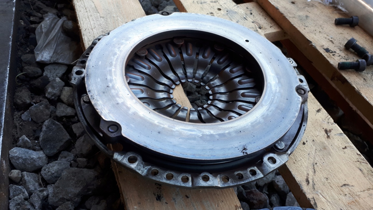 A3 8V GOLF clutch wheel flywheel 1.5 TFSI DADA