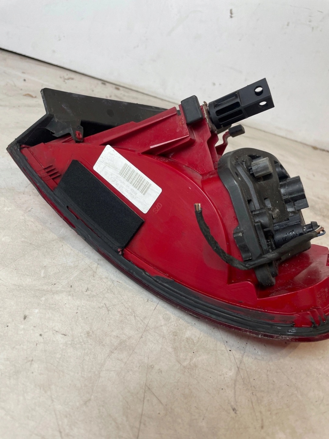 light rear part rear left w fender Audi A4 B8 sedan