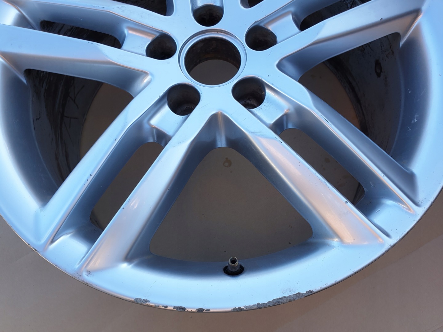ALU disk 8Jx 18 ET39 5X112 AUDI A6 C7 A7 4G OE