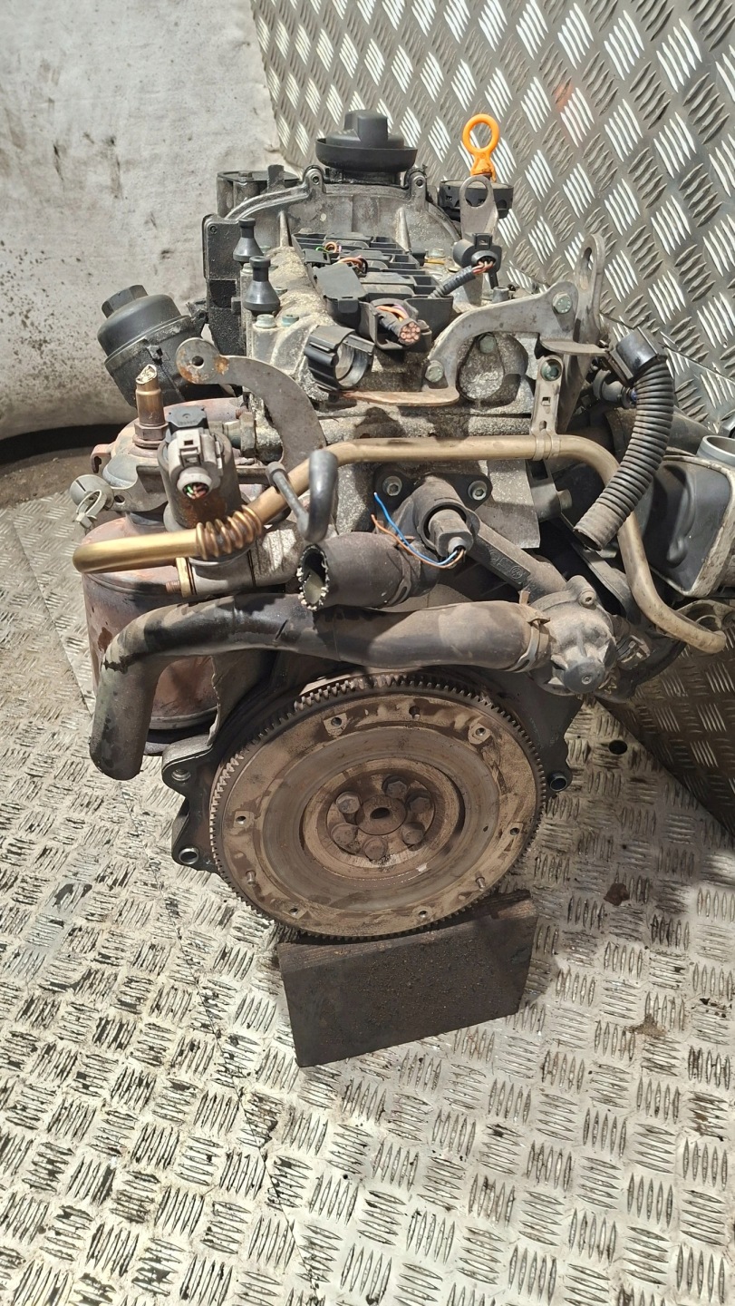 engine unprotected pillar VW POLO IV 1.2