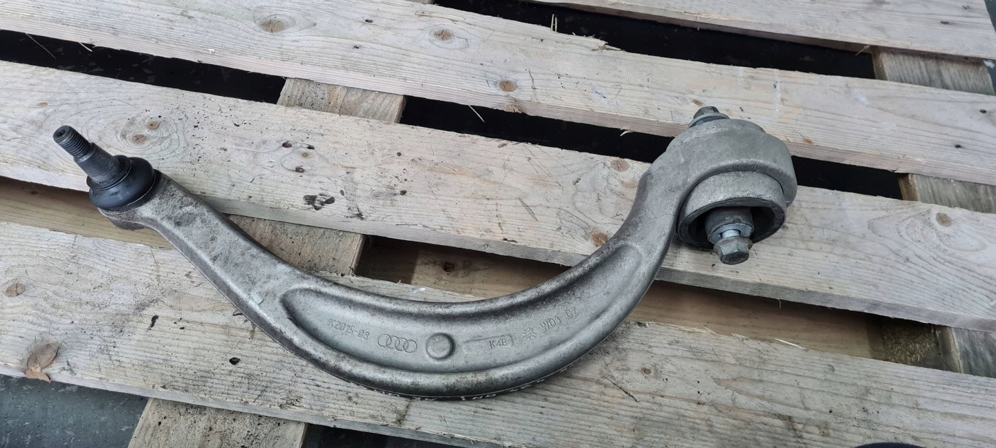 A5 8W LIFT arm lower left front 8W0407695B A4 B9 8W Q5 80A