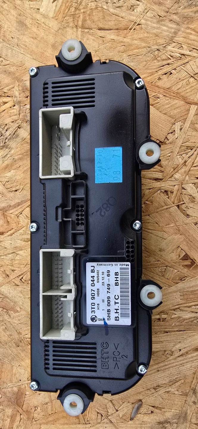 Unite commande clima SKODA SUPERB II YETI 3T0907044BJ