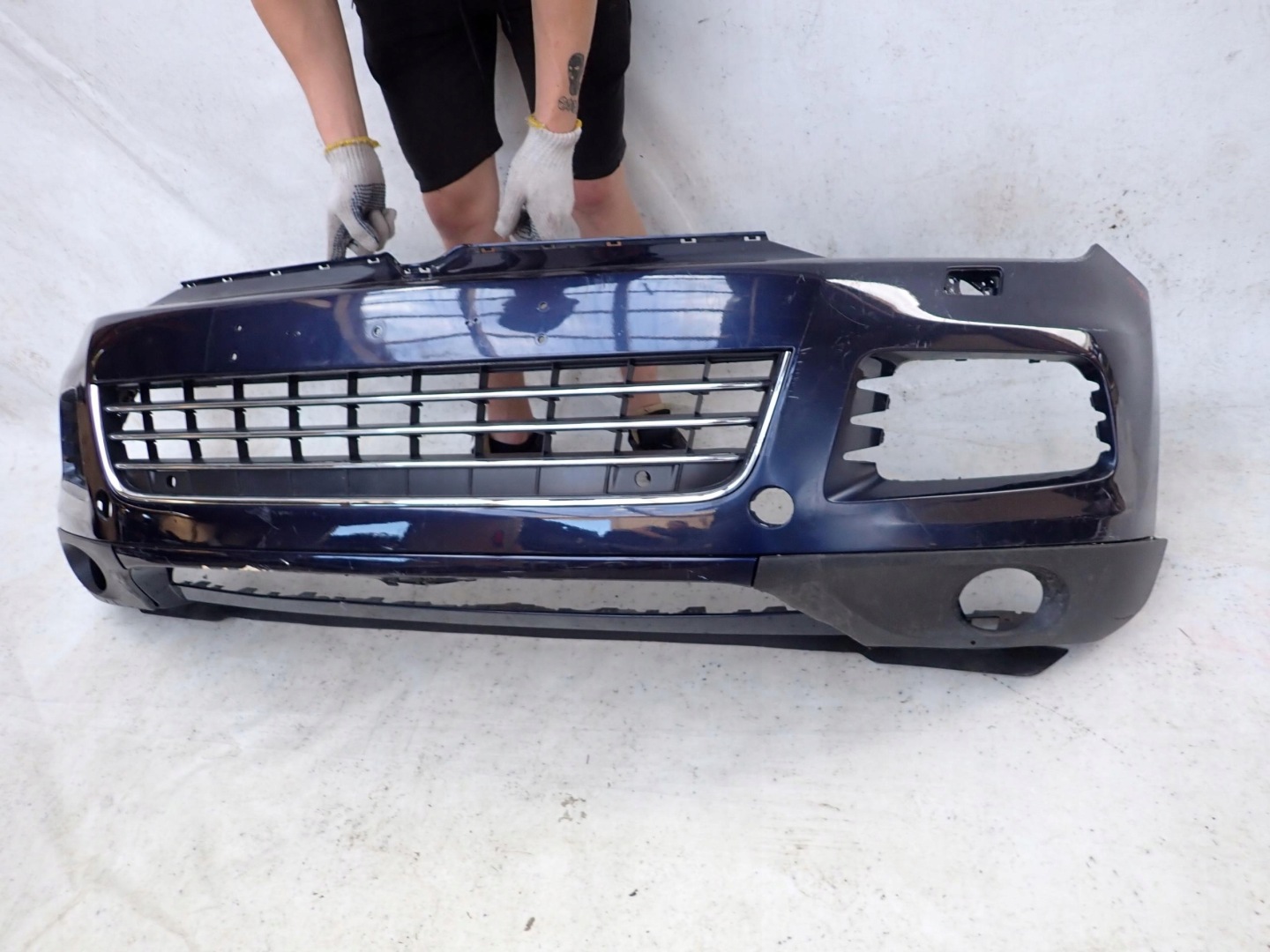 VW TOUAREG II 2 10-14 bumper front front PDC SPR