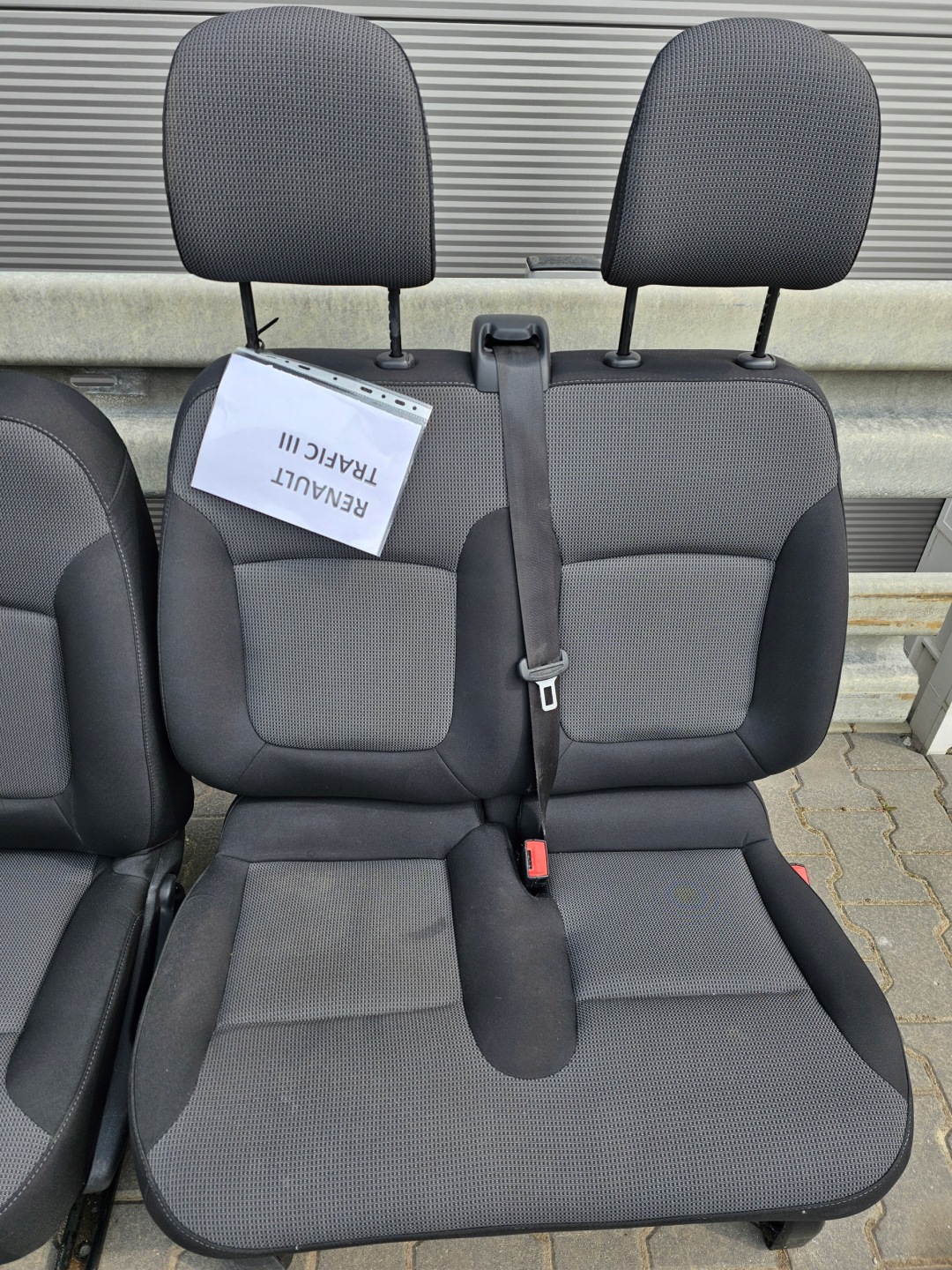 RENAULT TRAFIC III seats front EUROPA
