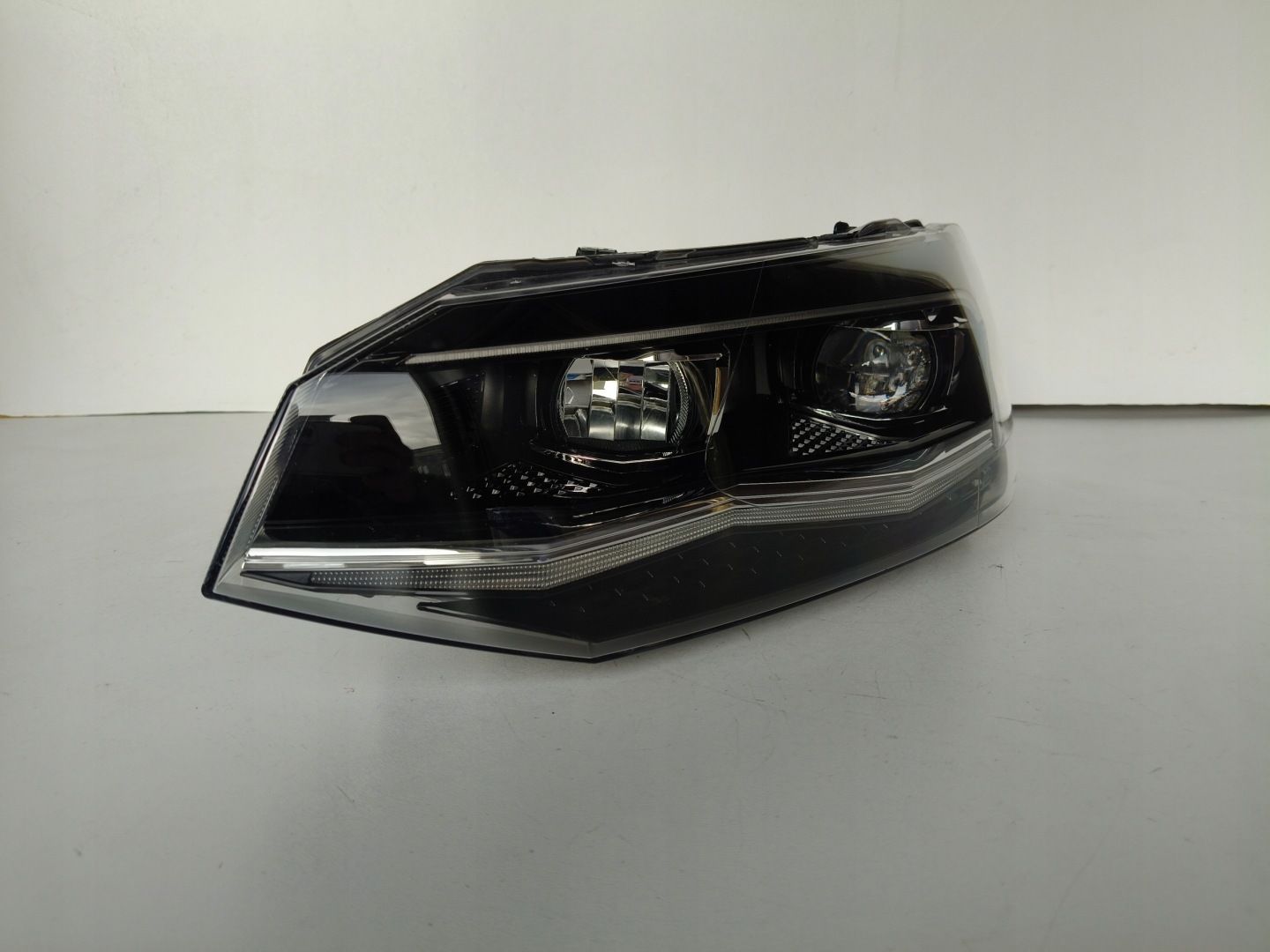light left REFLEKTOR VW POLO 2G 2G0 17- FULL LED