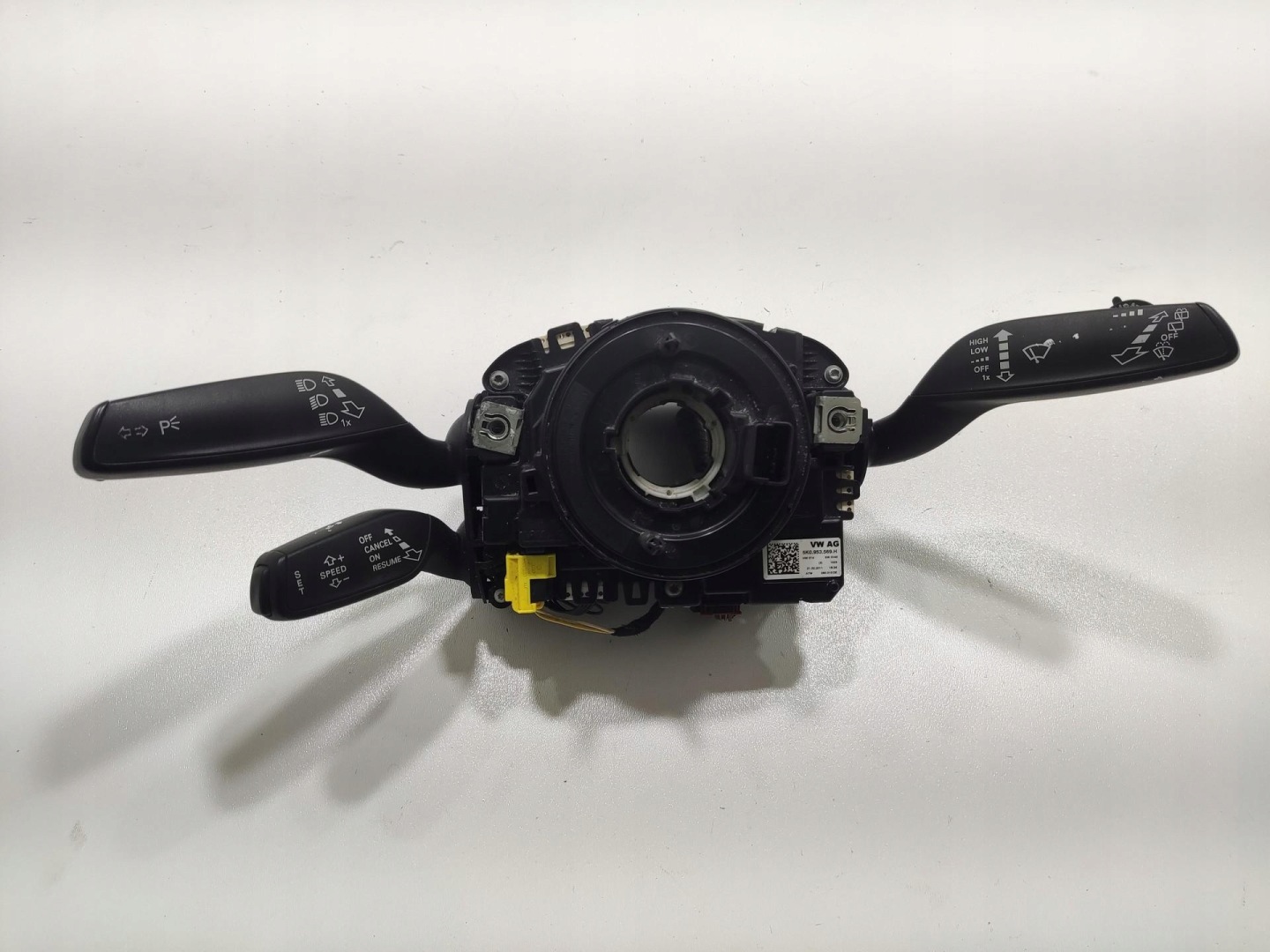 steering wheel levers and controls ring AUDI A1 and 8X 2010-2014 8X0953501D 8X0953502B