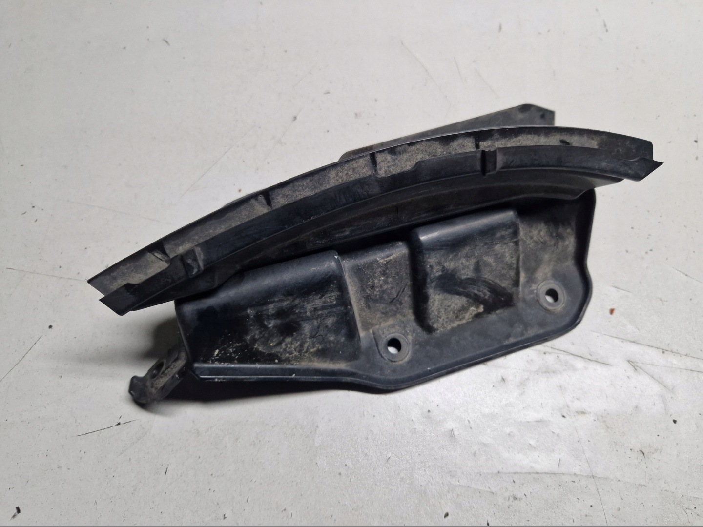 AUDI A6 C6 A6C6 sedan bumper bracket left rear part rear 4F5807891