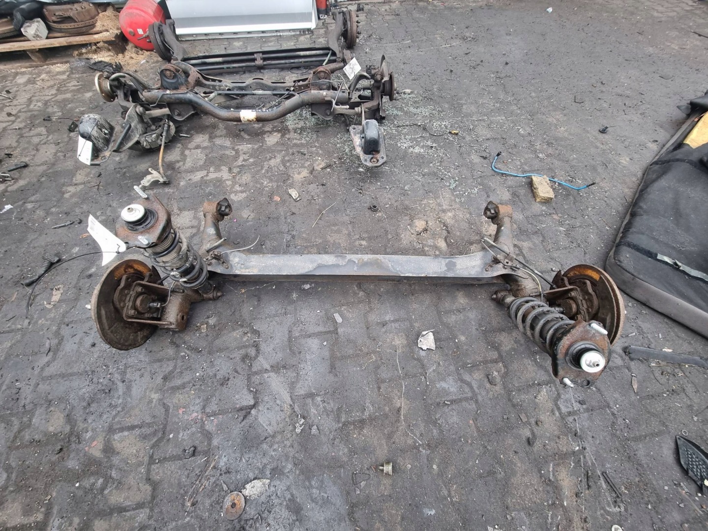 träger / Achsträger heck TOYOTA COROLLA VERSO