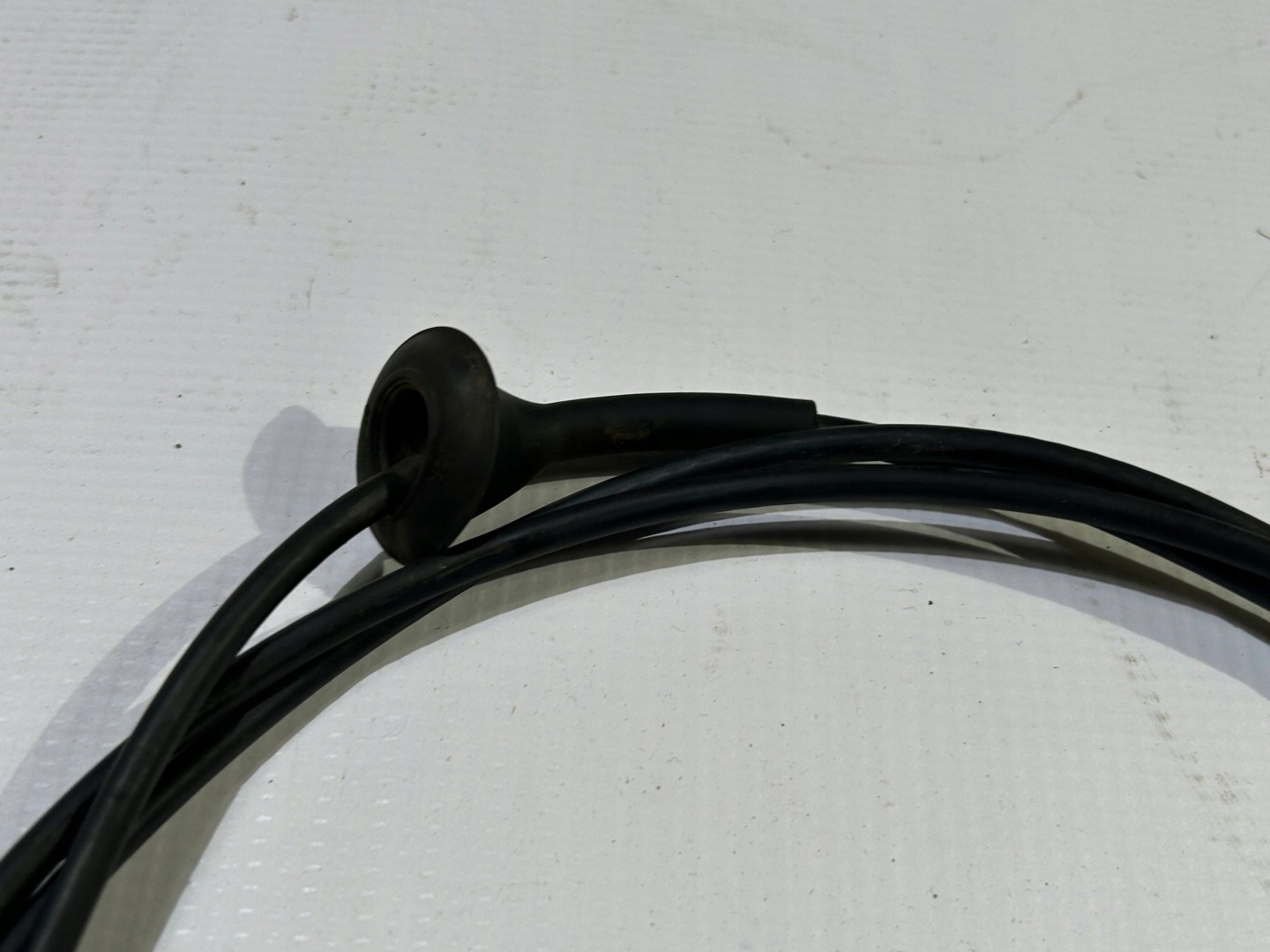Câble Levier pour l’ouverture du capot Ford Flex 2013r