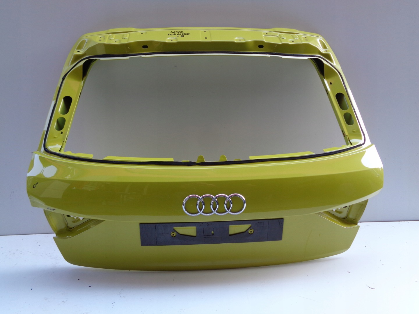 boot doors AUDI A1 II 82A 18- NR 46562