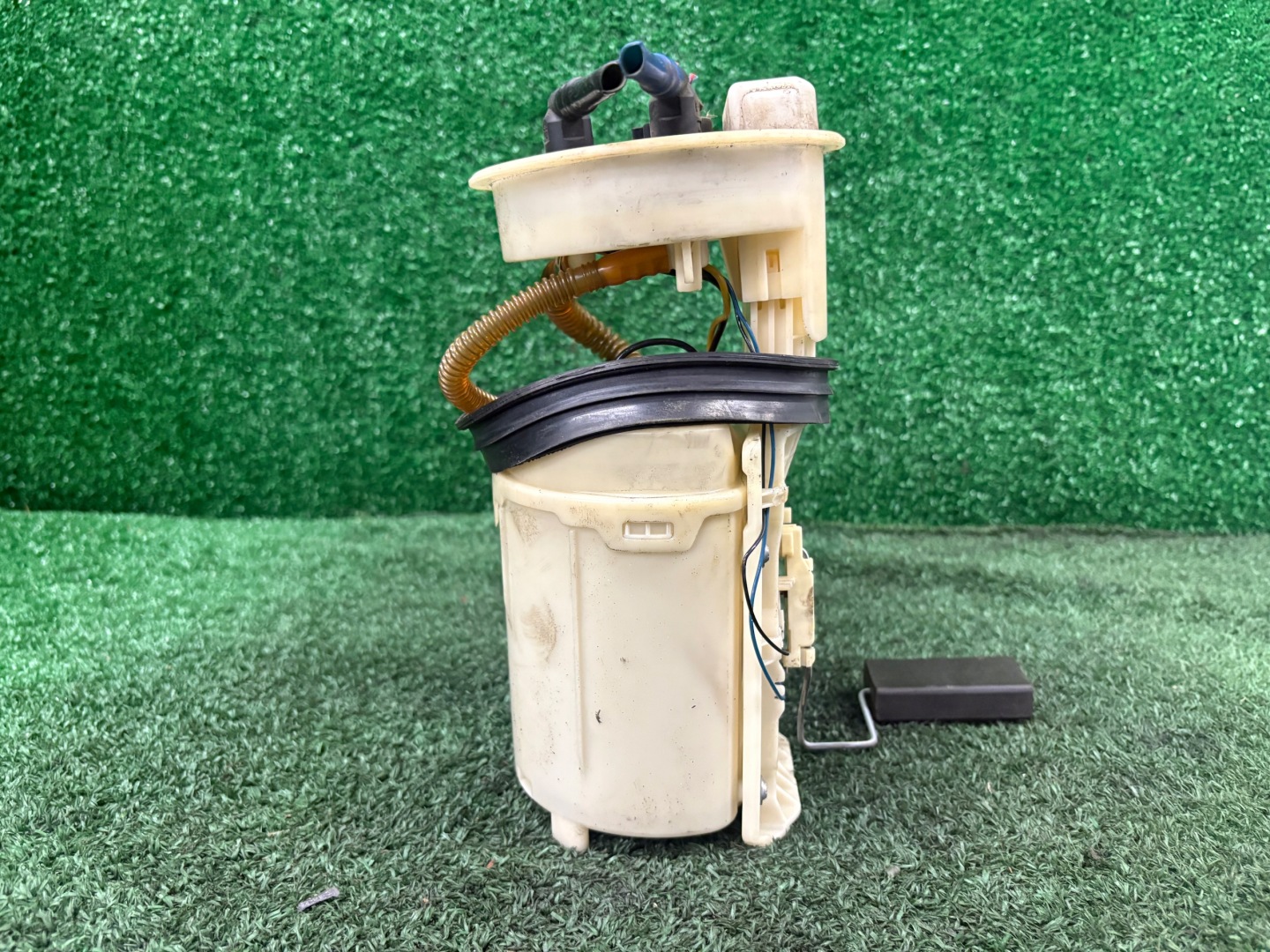 feed pump SKODA OCTAVIA 1 1.6 petrol 1J0919051D