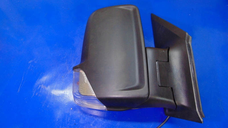 mirror 2 PIN right front LIFT MERCEDES SPRINTER 906 06-18 ROK