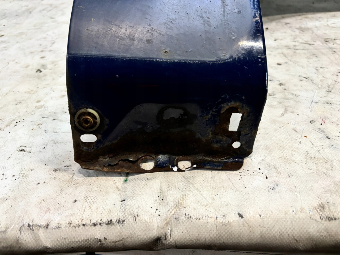 fender right front Ford Focus MK2 lift k: R8