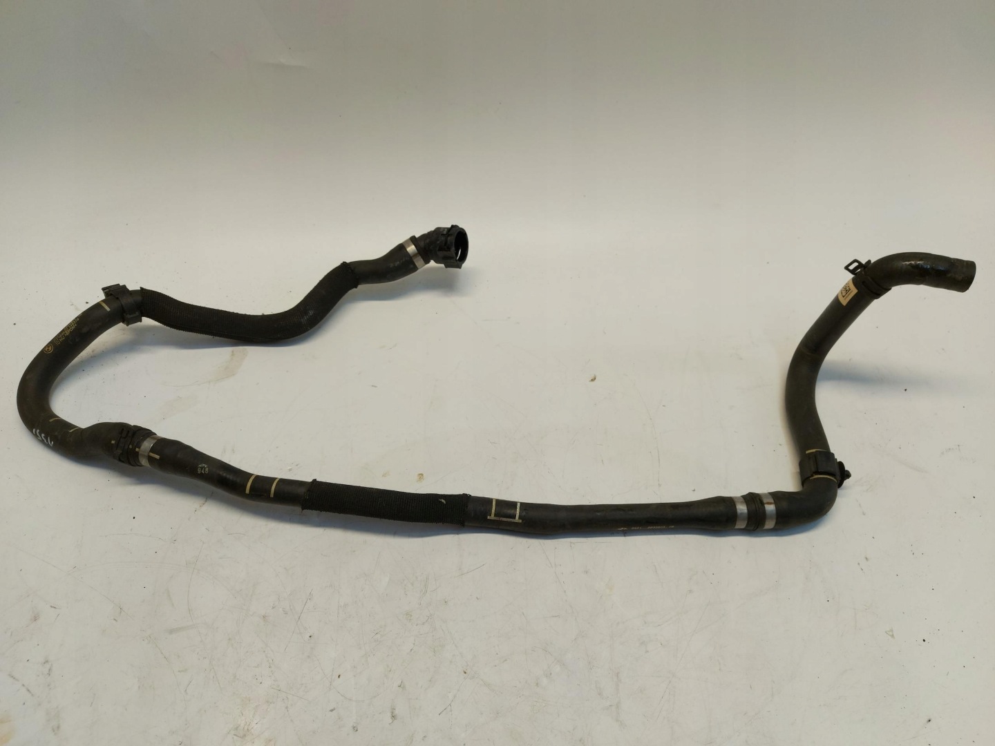 BMW F40 M135i cijev prijenos vode 6832803