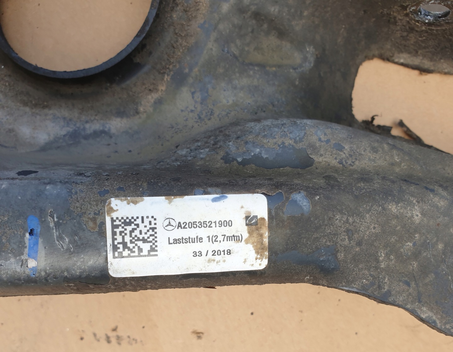 arm rear right left MERCEDES C W205 OE