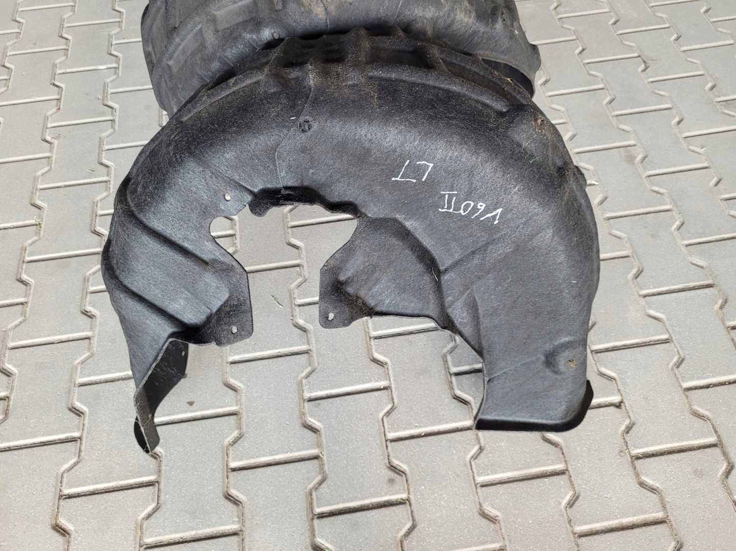 mudguard rear part rear. left right VOLVO V60 II