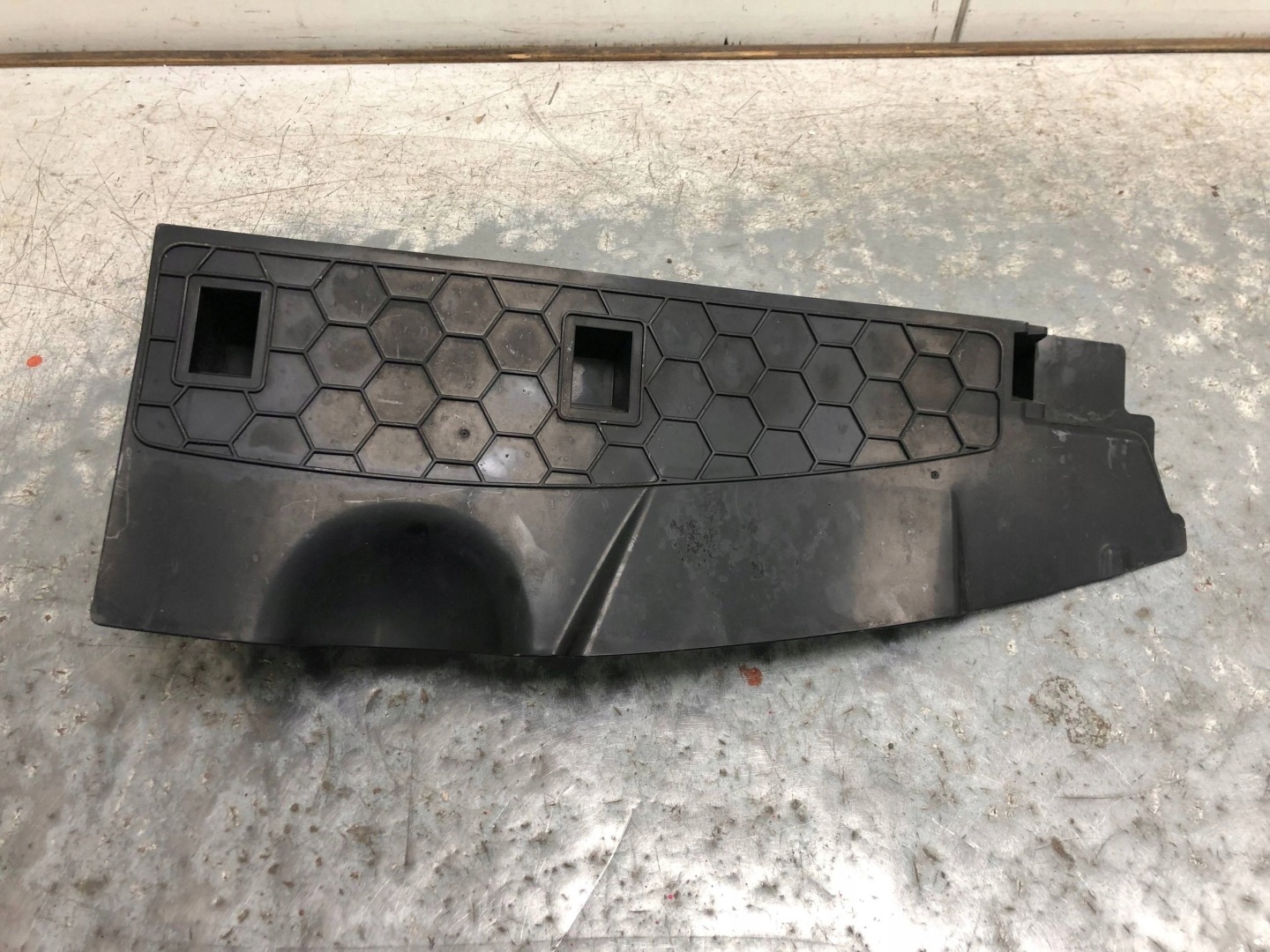 kryt stěny předního OPEL MERIVA B LIFT 13445115