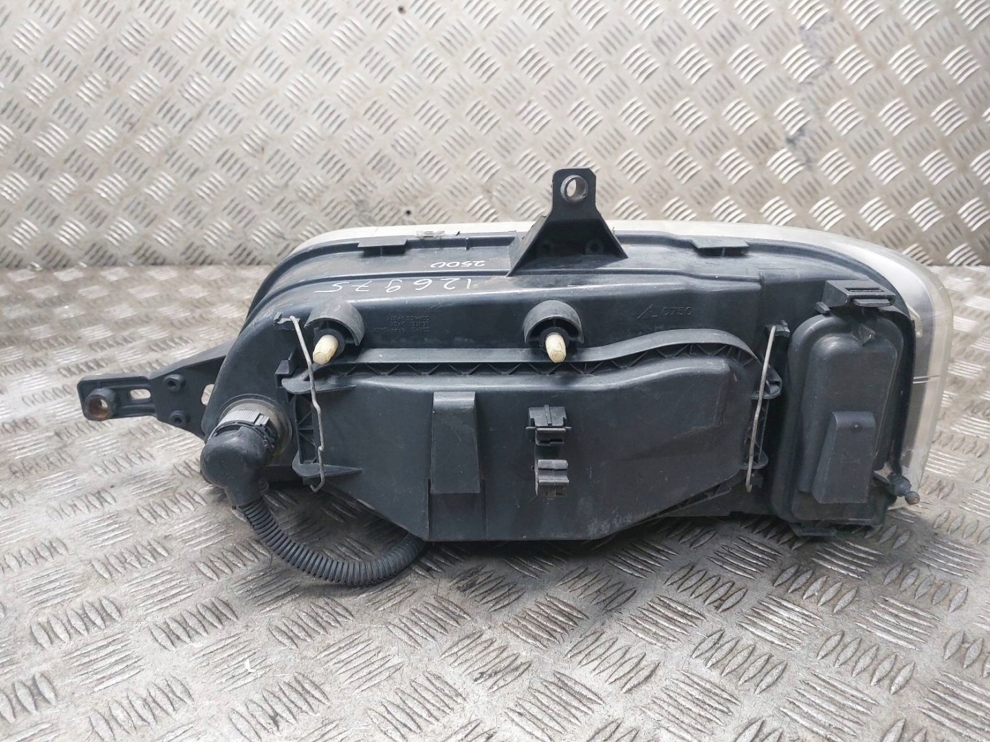 light right front PEUGEOT BOXER and LIFT 42600748D