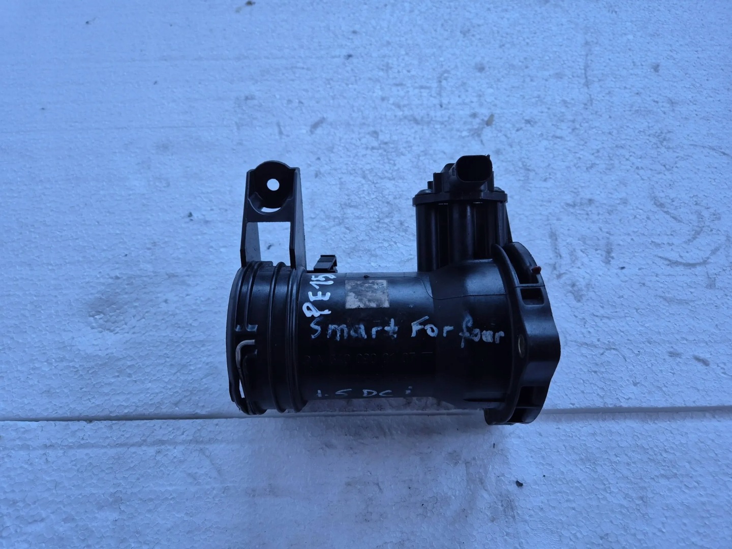 flow meter A6400900107 Mitsubishi Colt 1.5 DiD 04