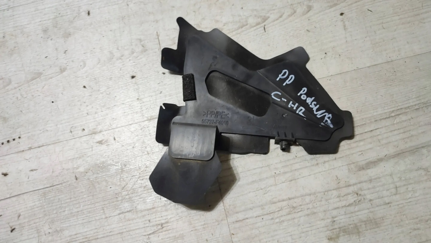 Toyota C-HR and 1.2 19r front side right gasket under the window