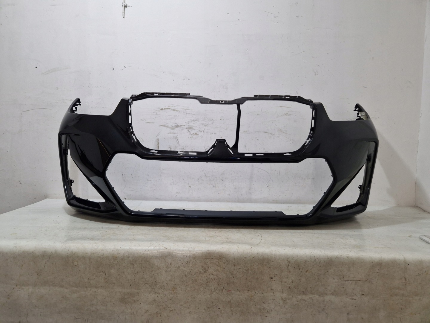 * BMW X1 U11 M PAKIET 2022- bumper front front 9881907