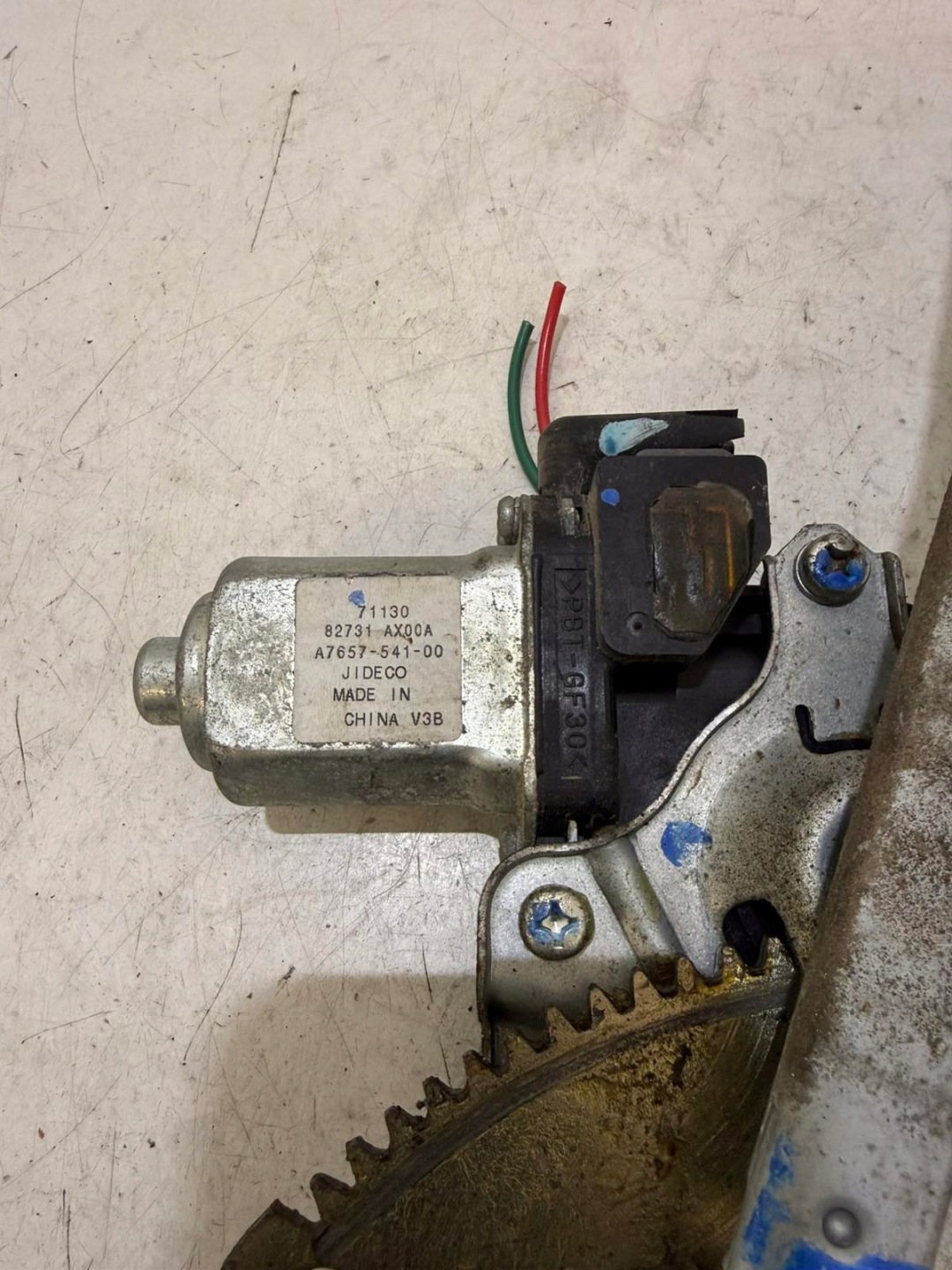 mechanism window regulator left rear part EU 82731AX00A NISSAN TIIDA and 04-08