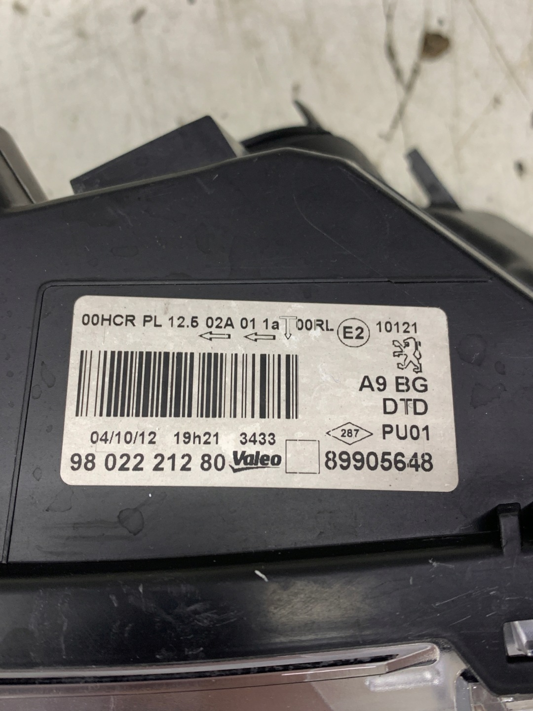 light right front front 9802221280 PEUGEOT 208 and 2012 (2012-2019) 1.2B