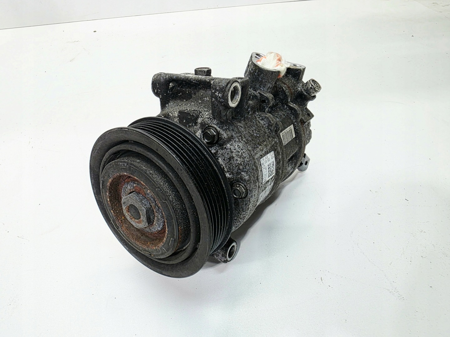 compressor compressor; of the air conditioning AUDI A4 B9 A5 8W 8W5816803 OK