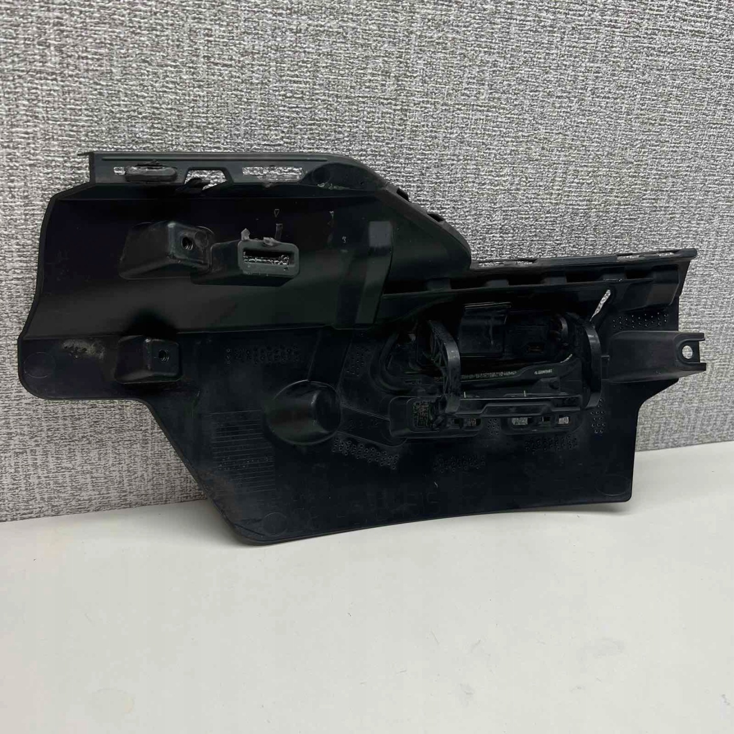 AUDI A6 S6 C8 4K Support Support plaque Lave phare Droite Avant 4K0807096