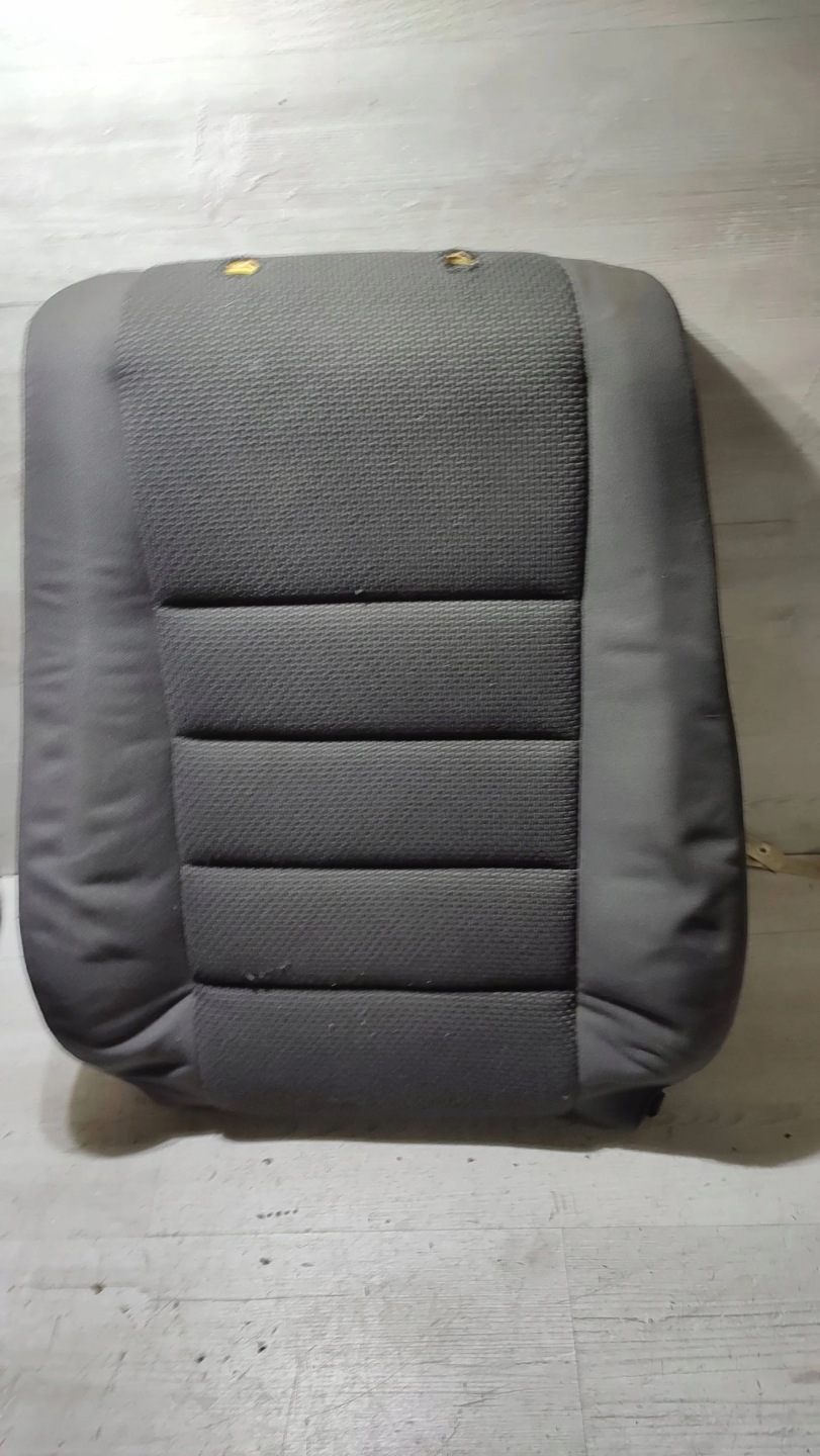 Volkswagen Touareg and 7L2003 front side right oparcie seat