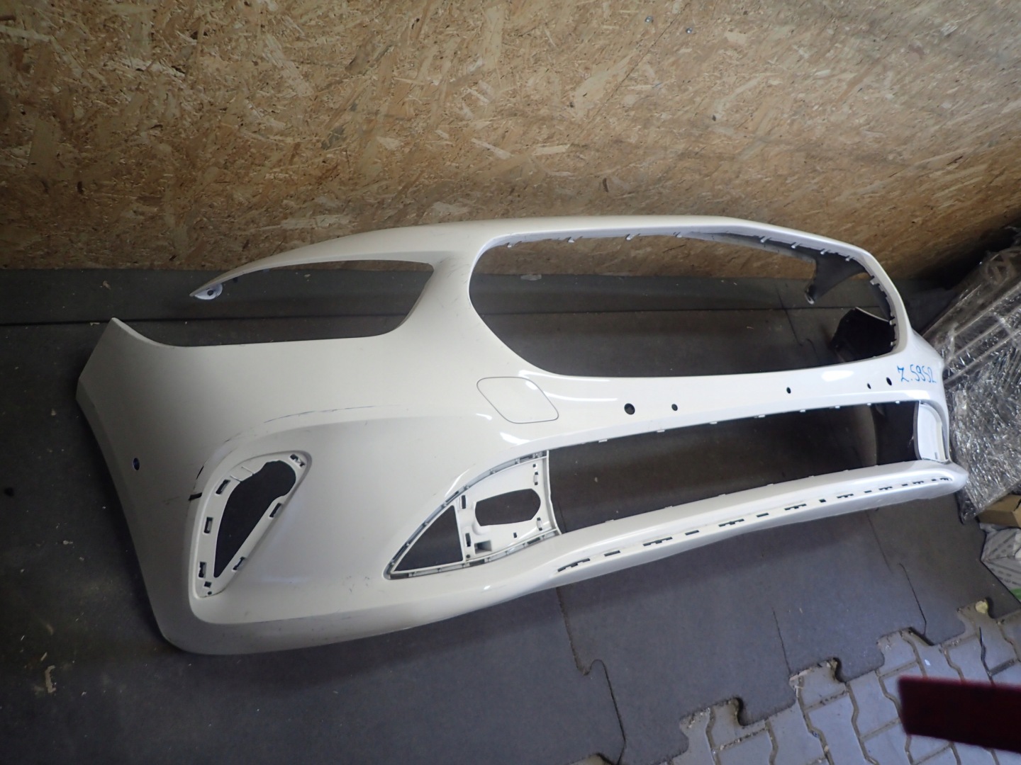 BUMPER FRONT MERCEDES B KLASA W247