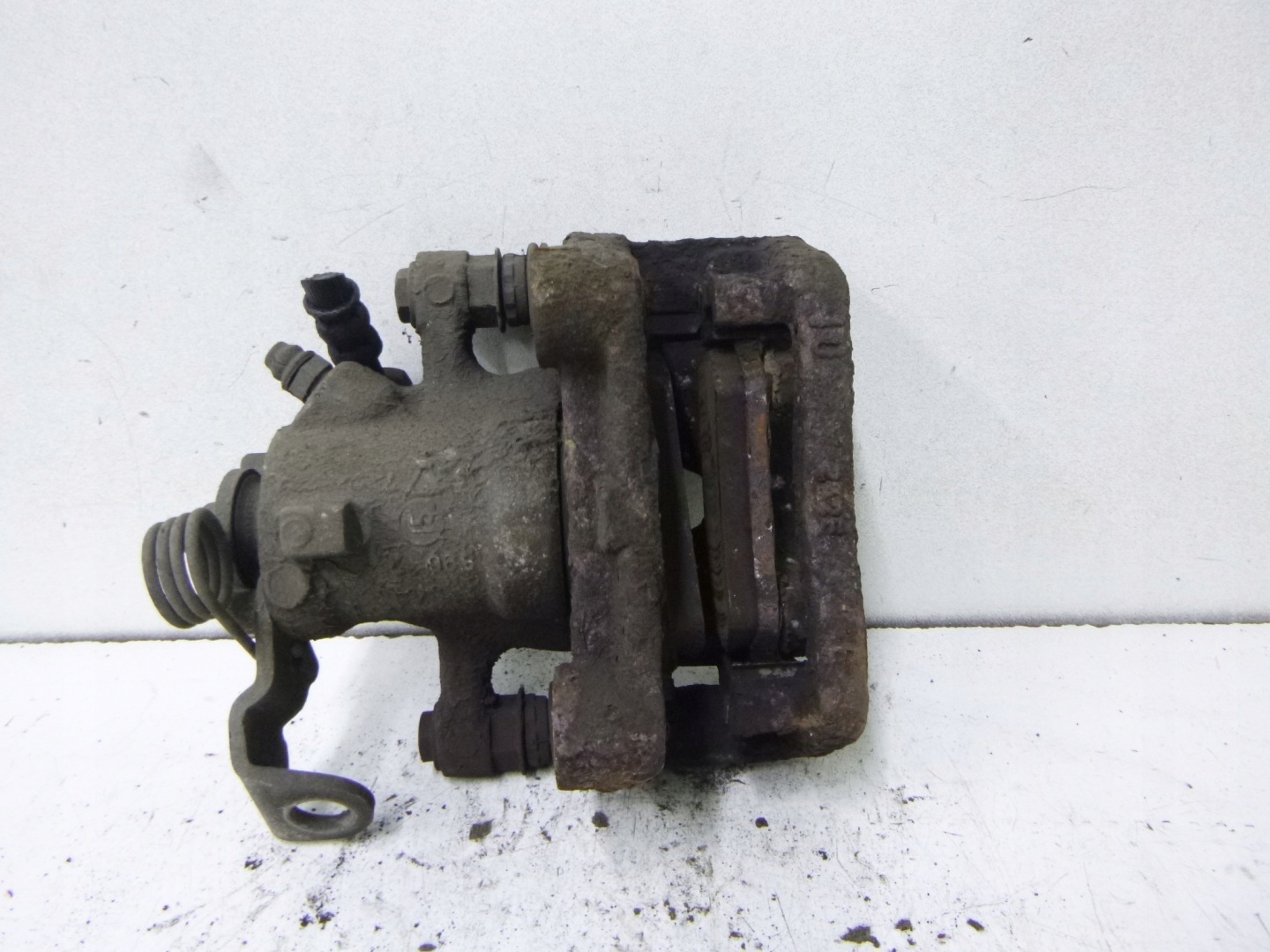 caliper brake rear part Opel Astra H 1.6 16v 2006r.