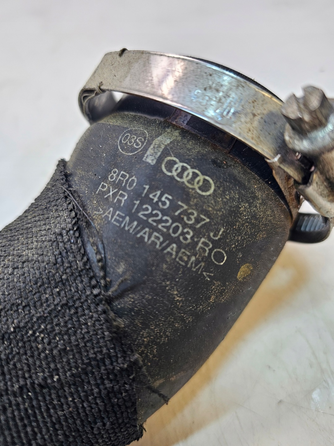 trouba hadice intercoolera AUDI Q5 8R 8R0145737J