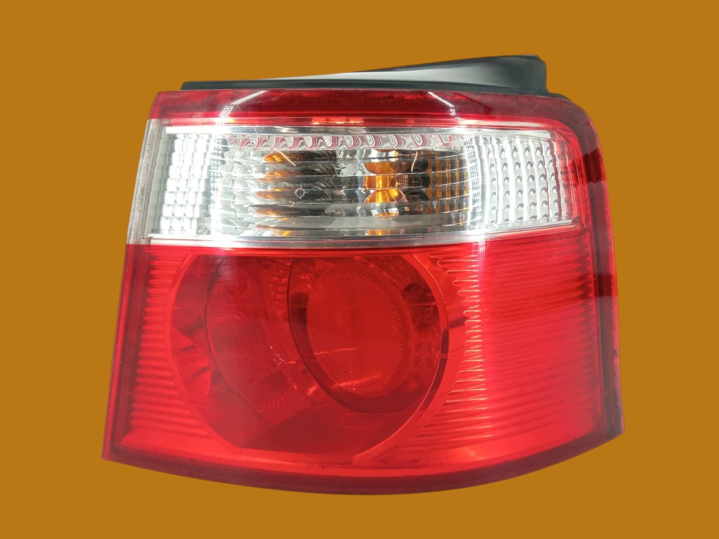 light rear part right EU Kia Carens II (2006-2012)