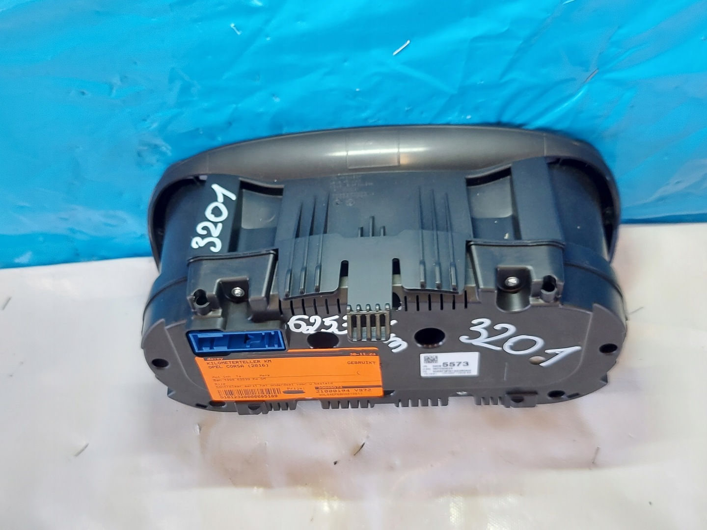 dials clock OPEL CORSA E 2016r 1.4 B 39085573