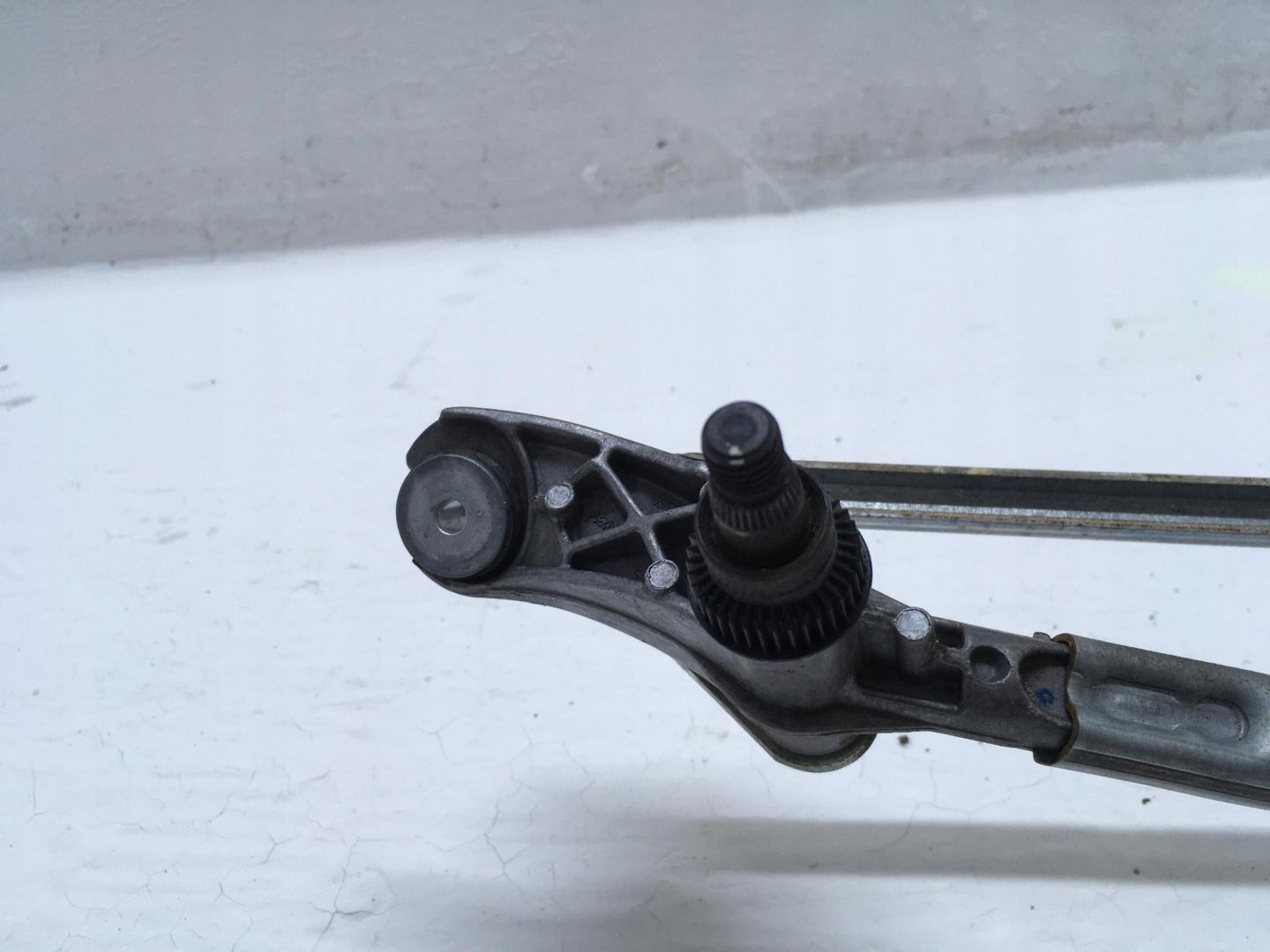 wiper mechanism front BMW SERIA 3 E90 E91 EU