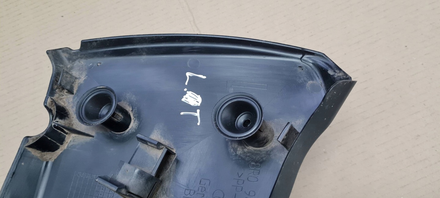 Q5 8R spoiler bonnet boot rear part left rear part lights 8R0945425A