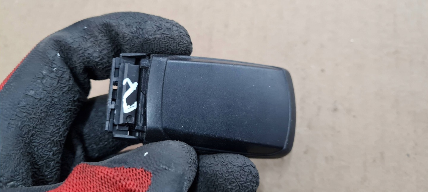 A4 B9 8W klíček obal 4M0959754T A5 8W Q7 4M Q5