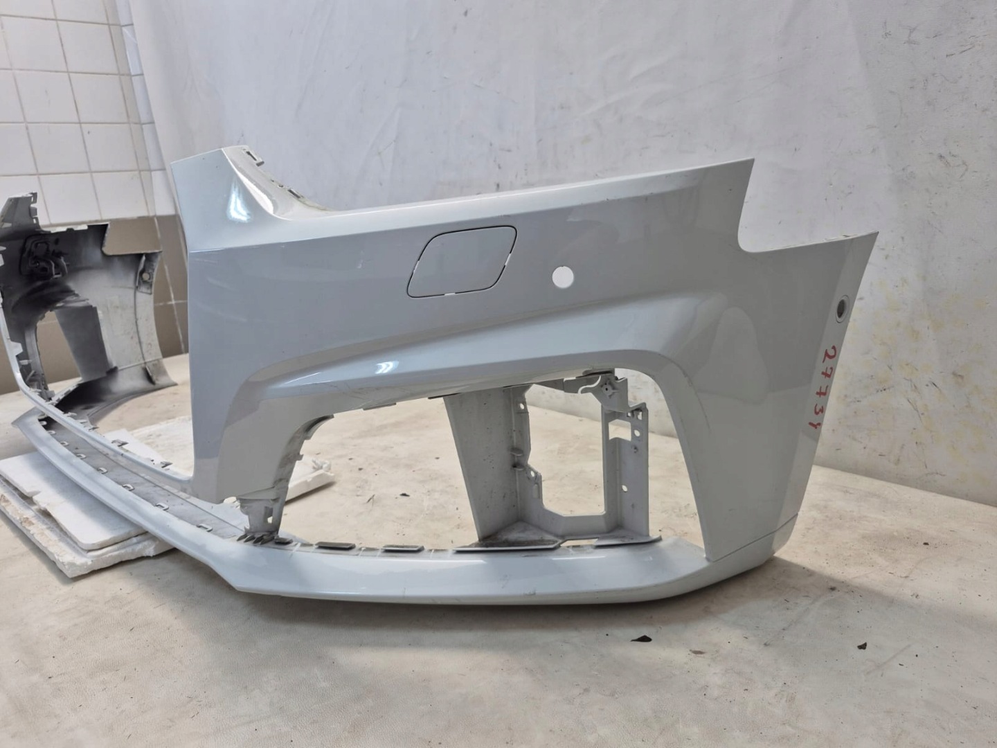 AUDI A5 8W 8W6 S-LINE 16-19 bumper front front 6XPDC SPR 8W6807437F