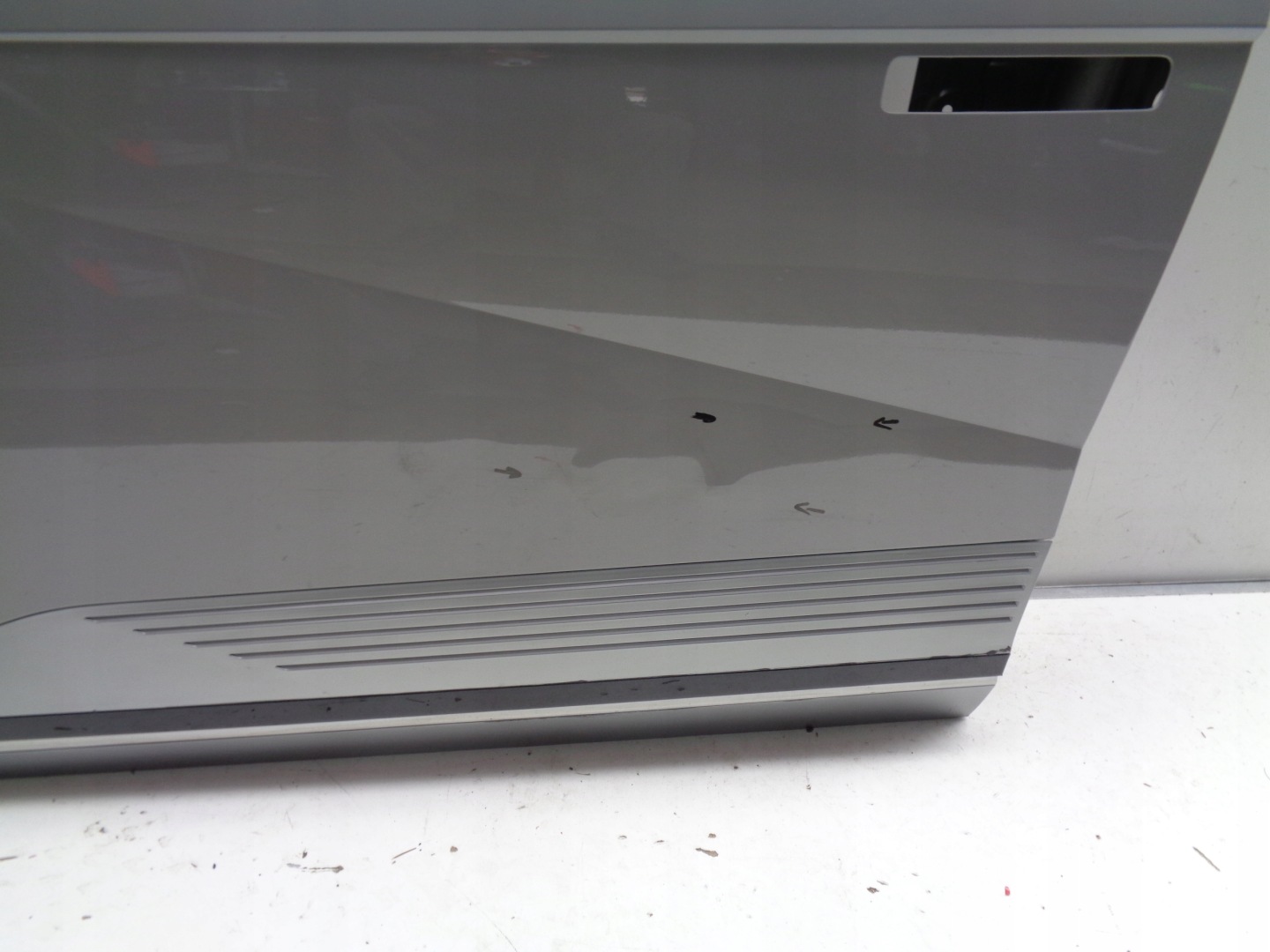 door left front HYUNDAI IONIQ 5 21- NR 38119