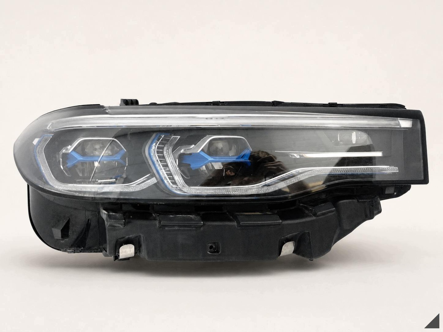 BMW X7 G07 18-22 light + MODULY LASER front right EU complete dismantling