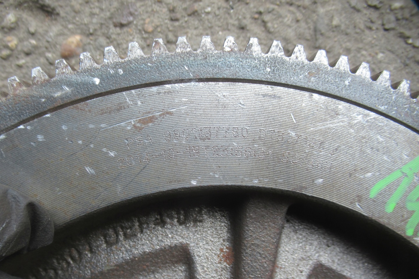PEUGEOT CITROEN 1.6 HDI wheel flywheel