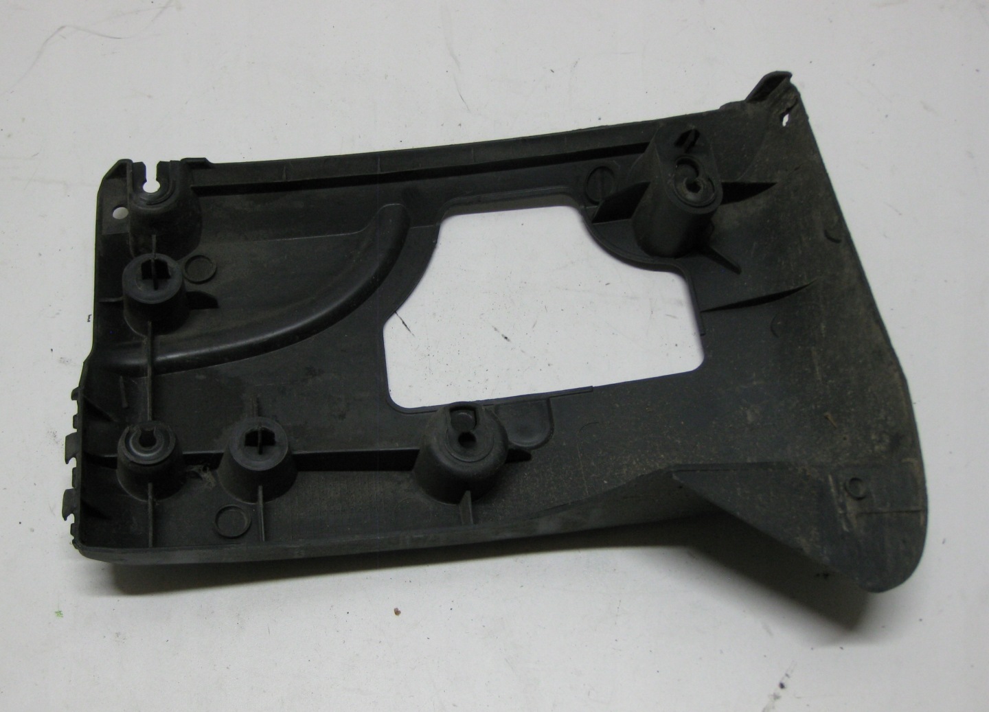 RENAULT MASTER III LIFT bumper bracket left rear part 852230001R
