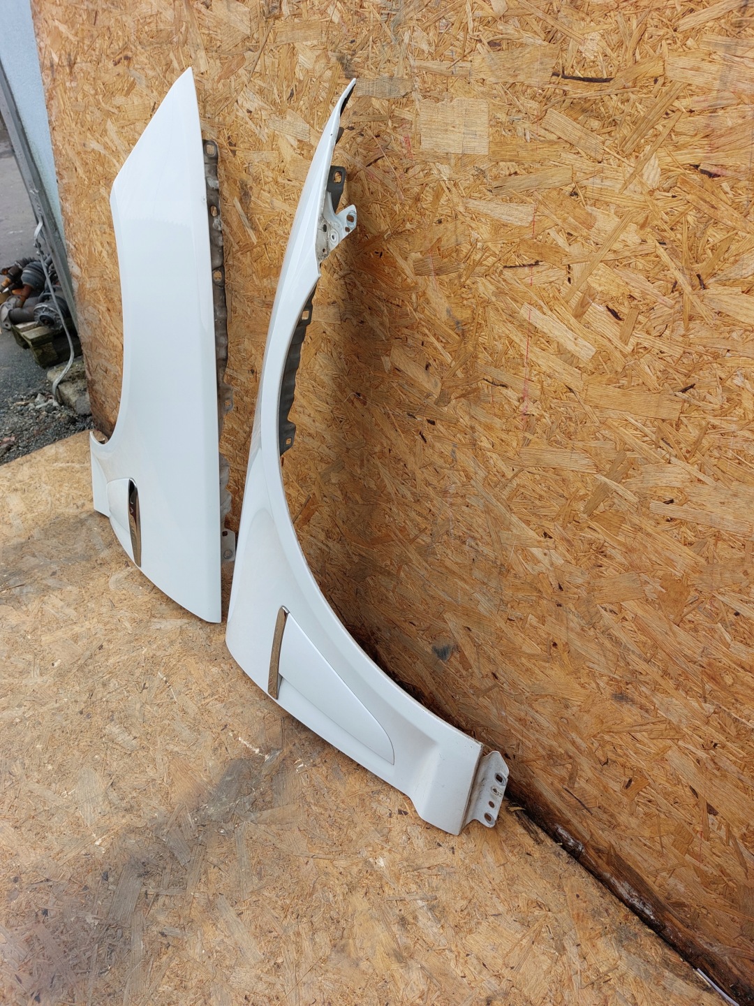 fender front right Jaguar XF X250 Lift 11-15