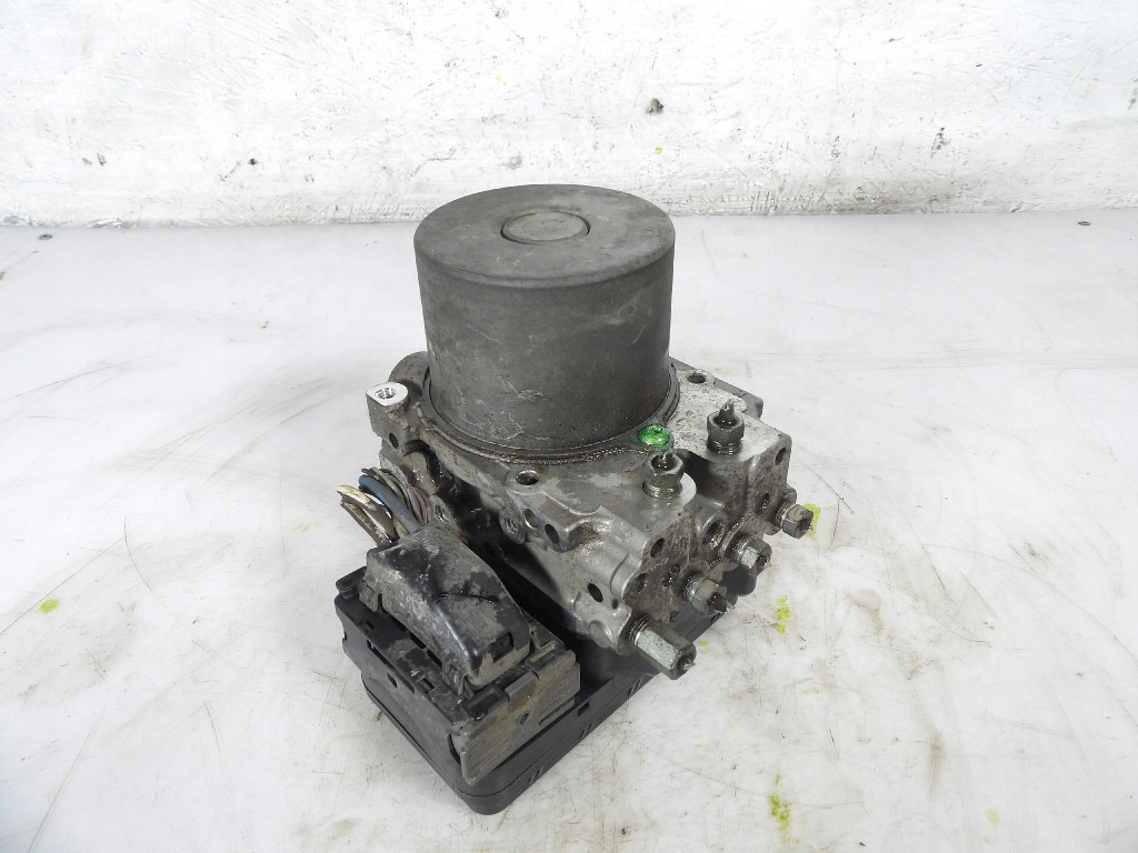 TOYOTA COROLLA E14 E15 1.6 DualVVT-e pompa ABS 44540-12100